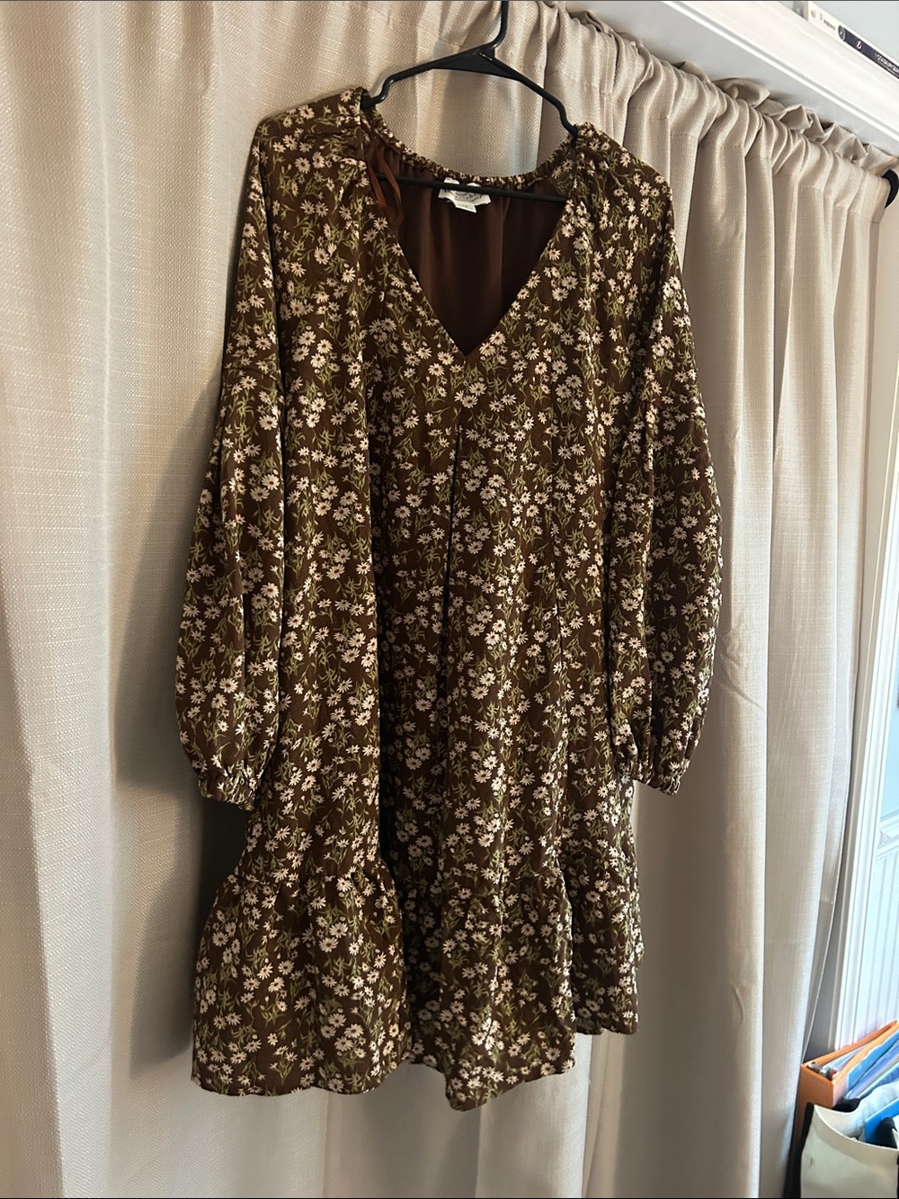 Love Riche Olive Green Floral V-Neck Long Sleeve Dress